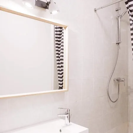 Gregbnb - Appartement 1 Chambre - Balcom - Clim -2 Apartman *